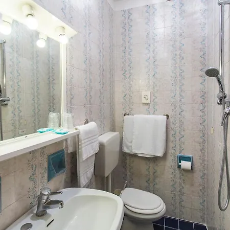 Hotel Touring 3*