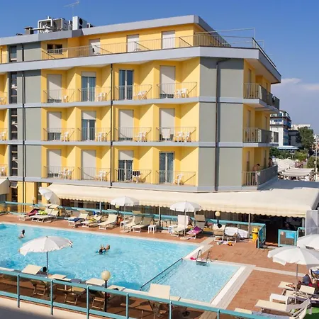 Touring Hotel