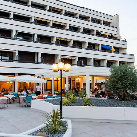 Hotel Touring