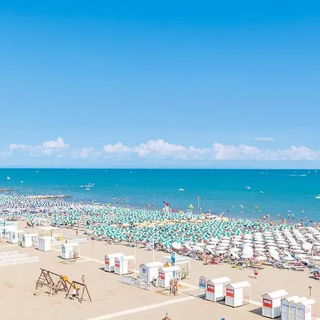 Отель Touring Каорле